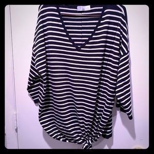 NWOT Time and Tru top w/ side tie